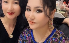 金泫雅婐体艺术照ps